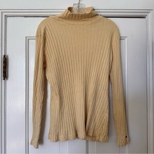 Vintage Tommy Hilfiger Yellow V-neck with Ribbed designs and the logo on sleeve